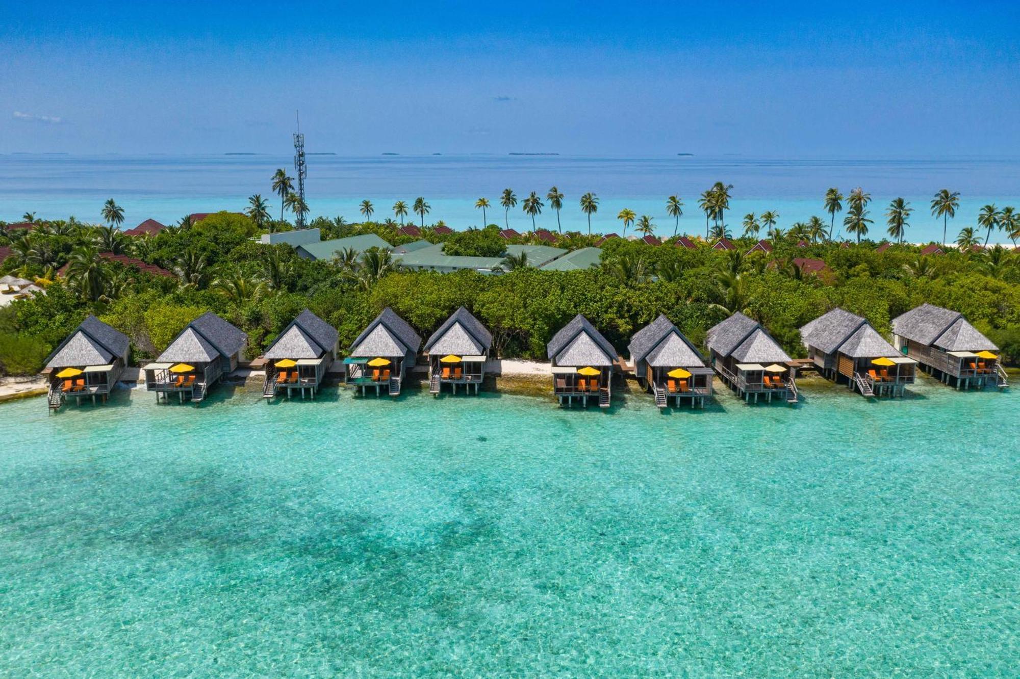 Dhigufaru Island Resort 5*